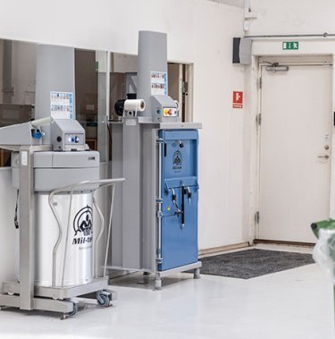 ¿Cuáles la diferencia entre una prensa y una compactadora?