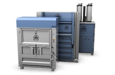 Tres prensas de balas